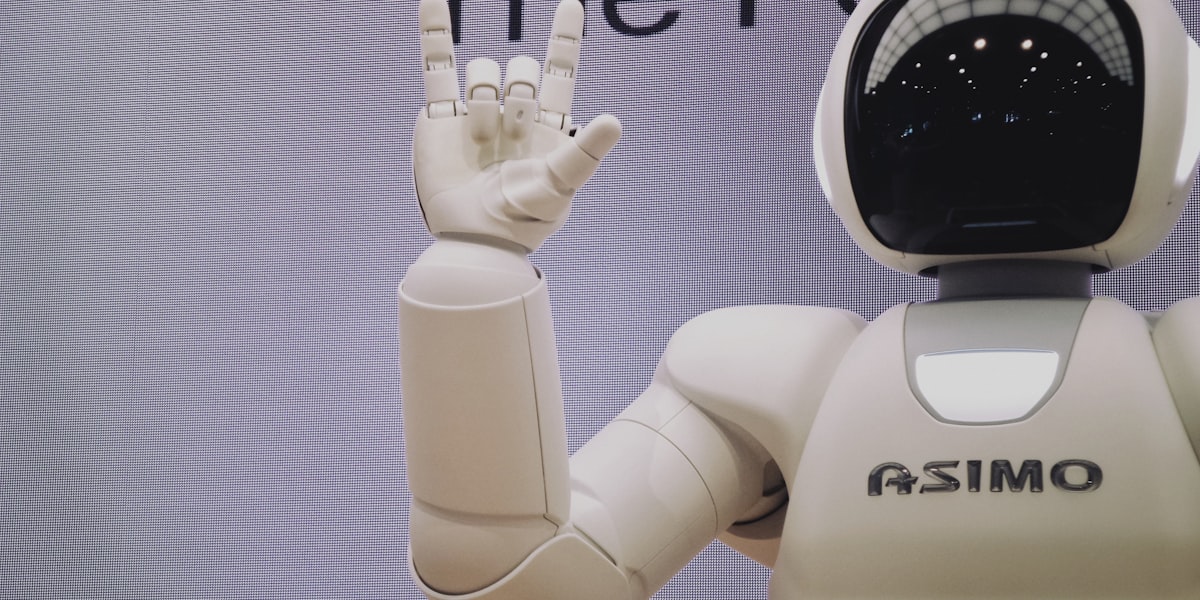 5 Ways an AI Virtual Receptionist Can Transform Your Small Business