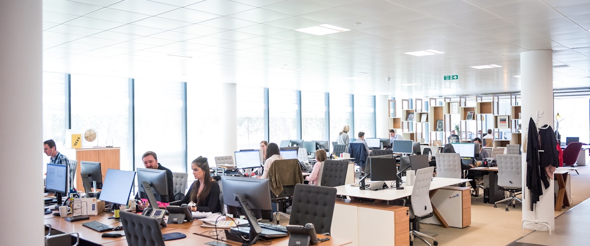 Jamaica's BPO Boom: How to Give Your Contact Centre the Phone Infrastructure It Deserves